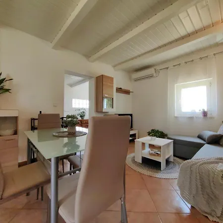 Casa Istriana A Pula