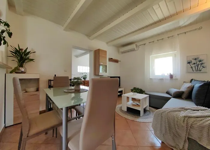 Casa Istriana A Pula