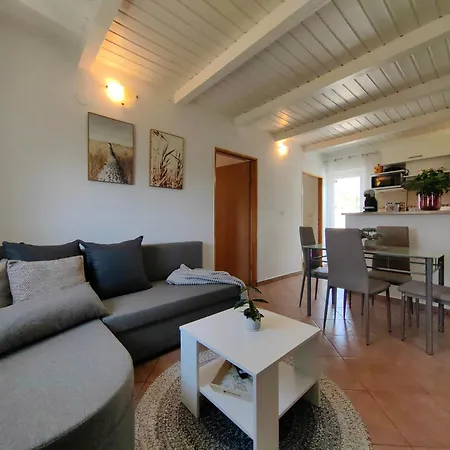 Casa Istriana A